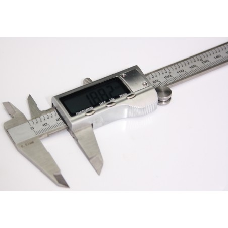 Corona Elektronischer Messschieber aus Stahl, 150 mm – C3431