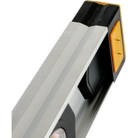 Defort Gulsčiukas mit Zubehör DEFORT DLL-0,8-M