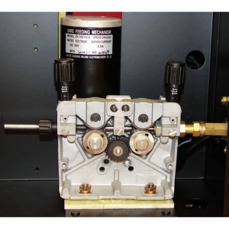 Ideal Halbautomatisches Inverter-Schweißgerät V-MIG 280 4x4 DIGITAL – V-MIG280