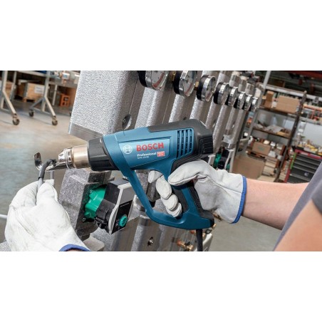 Heißluftpistole Bosch GHG 23-66 Professional + 5-teiliges Zubehörset (blau/schwarz, 2.300 Watt, L-BOXX)