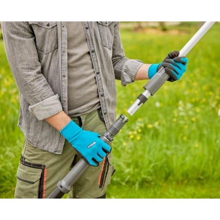 Gardena Gardena Akku-Teleskop-Baumschere HighCut 360 P4A 2 Ah/18 V