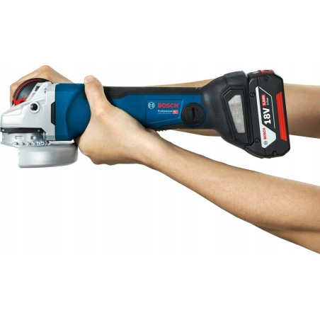 Bosch Akku-Winkelschleifer GWS 18V-10 P Professional, 125 mm (blau/schwarz, 2 Li-Ionen-Akkus à 5,0 Ah, im L-BOXX)