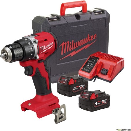 Milwaukee Akku-Bohrschrauber M18 BLDDRC-402C 18 V, 2 × 4,0 Ah Li-Ion